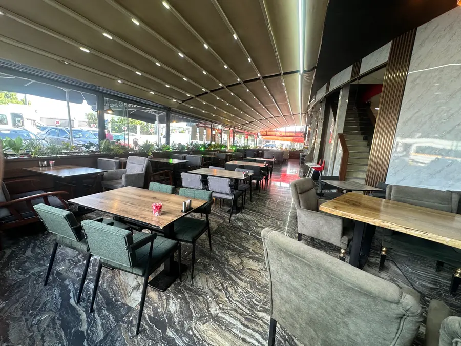 Pencere kenarı oturma alanı